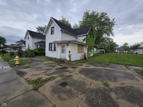 2703 Main Street Anderson IN 46016