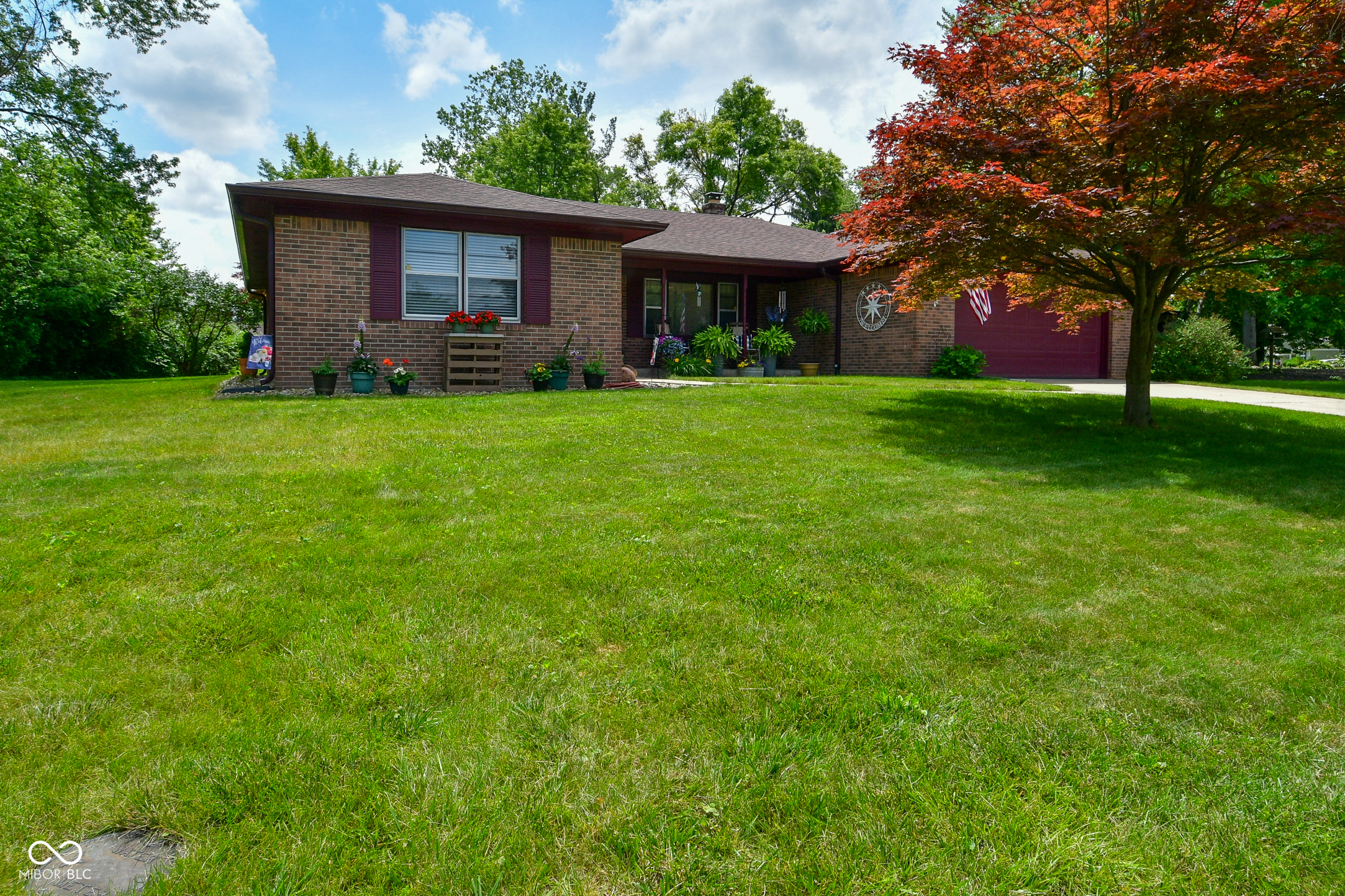 8733 Ellington Drive Indianapolis IN 46234