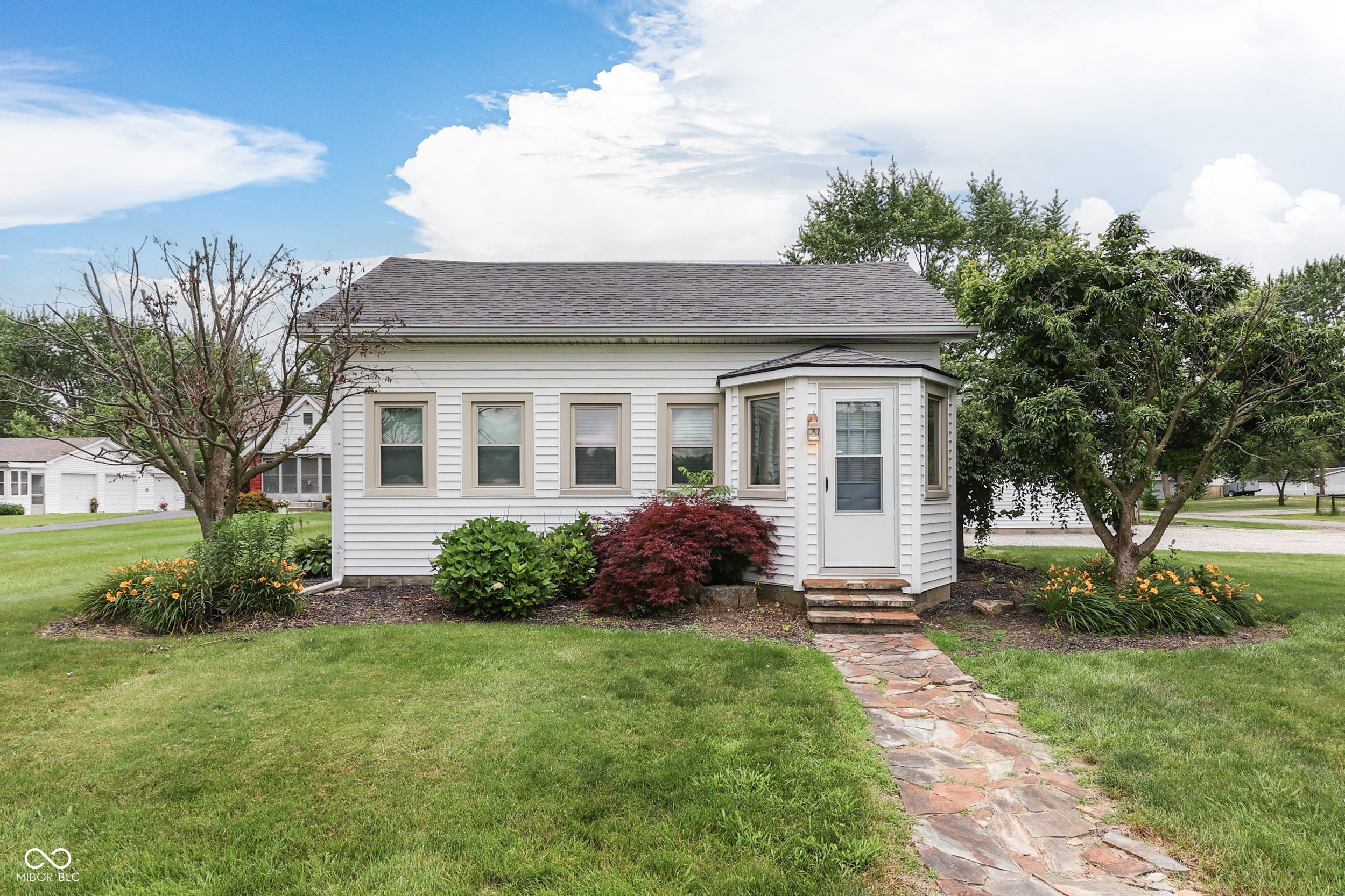 5731 S Walcott Street Indianapolis IN 46227