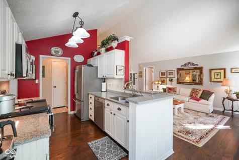 6329 Barberry Drive Avon IN 46123