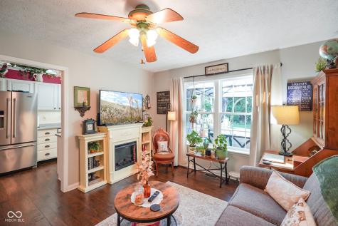 6329 Barberry Drive Avon IN 46123