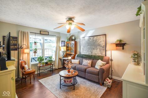 6329 Barberry Drive Avon IN 46123