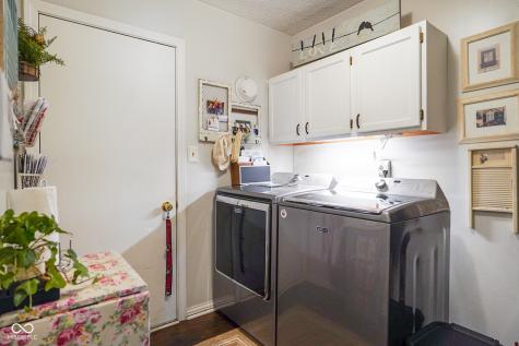 6329 Barberry Drive Avon IN 46123