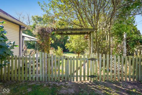 6329 Barberry Drive Avon IN 46123