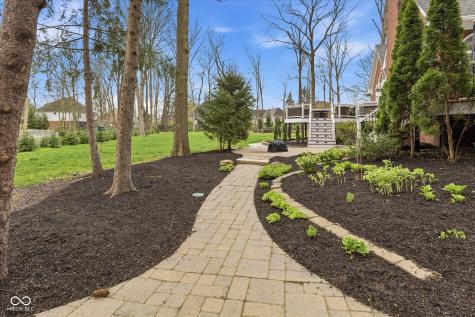 5041 Deer Ridge Court Carmel IN 46033