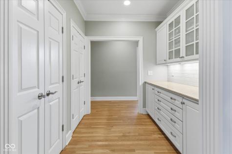 5041 Deer Ridge Court Carmel IN 46033