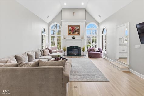 5041 Deer Ridge Court Carmel IN 46033