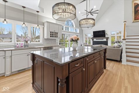 5041 Deer Ridge Court Carmel IN 46033