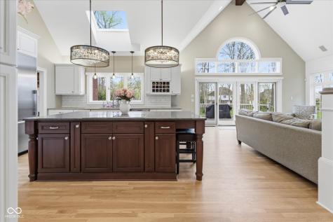 5041 Deer Ridge Court Carmel IN 46033