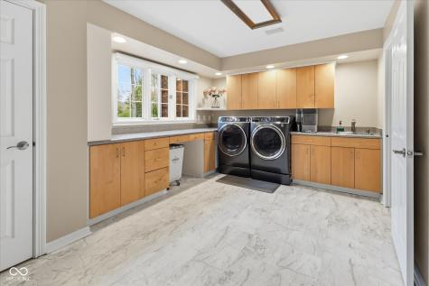 5041 Deer Ridge Court Carmel IN 46033