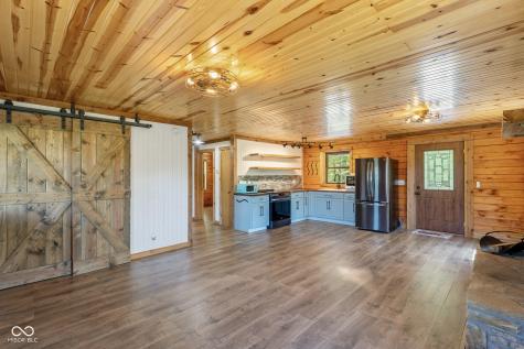 755 Gatesville Road Morgantown IN 46160