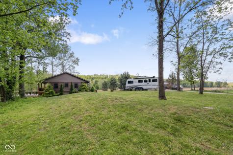 755 Gatesville Road Morgantown IN 46160
