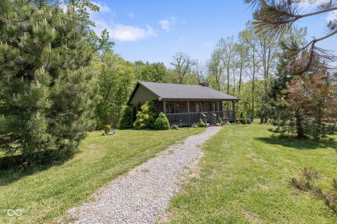 755 Gatesville Road Morgantown IN 46160