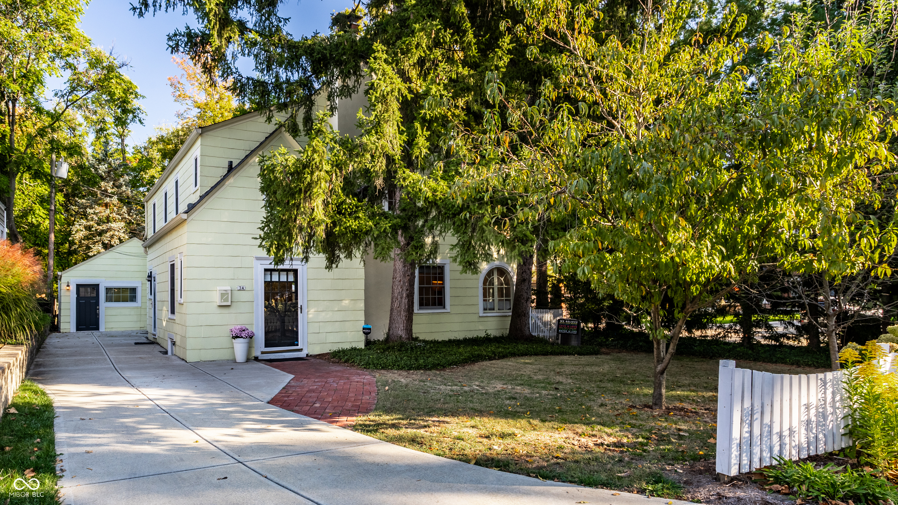 34 W 49th Street Indianapolis IN 46208