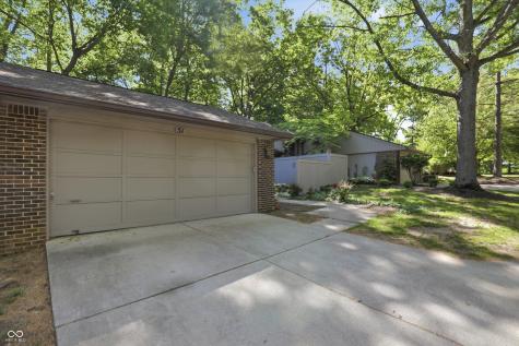 51 Osage Court Columbus IN 47201