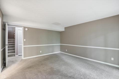 51 Osage Court Columbus IN 47201