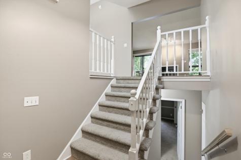 51 Osage Court Columbus IN 47201