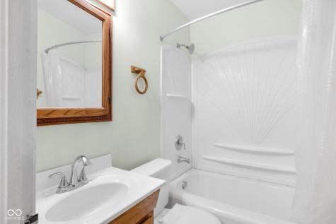124 Johnson Avenue Indianapolis IN 46219