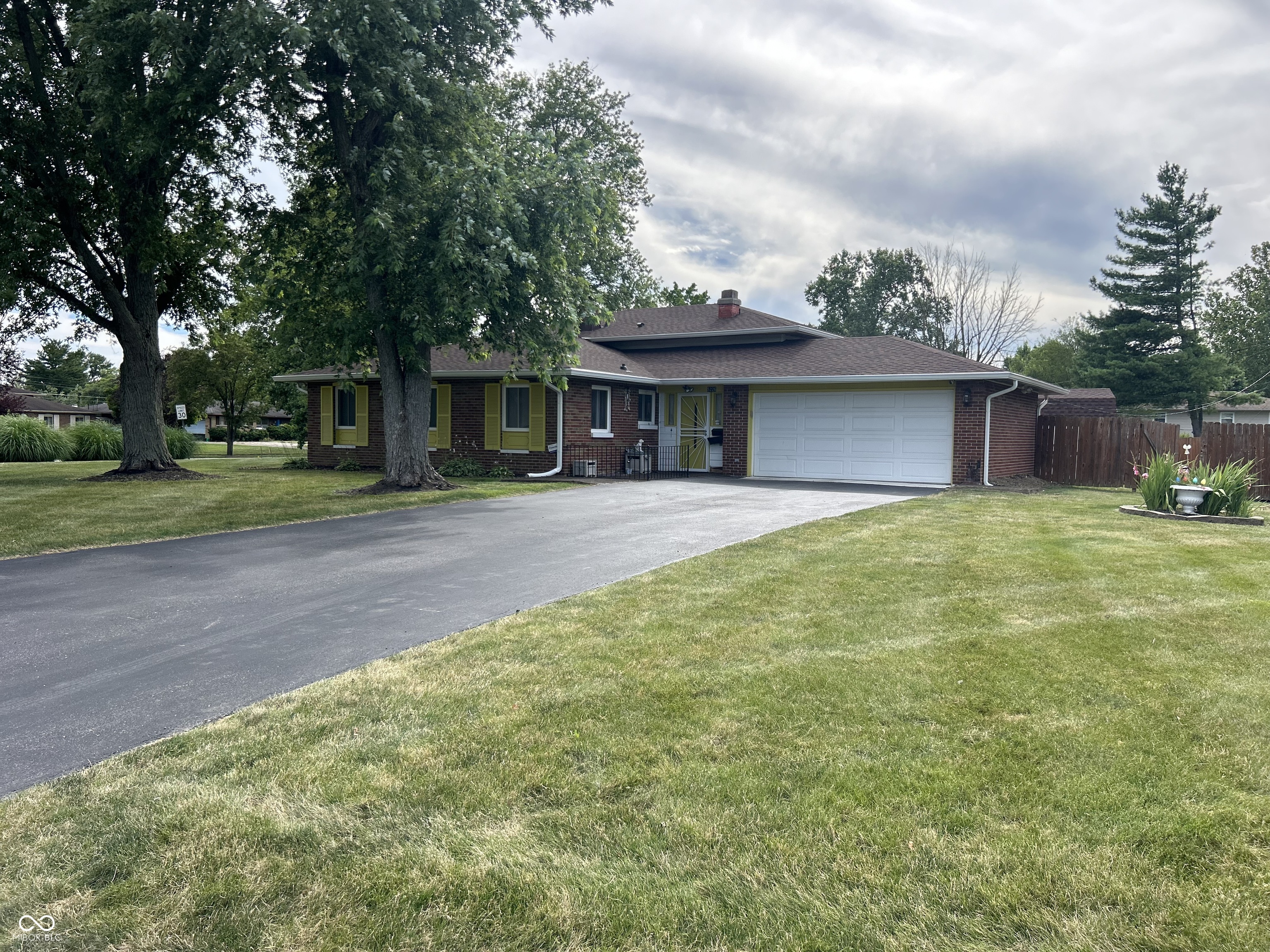 5226 Moonlight Drive Indianapolis IN 46226