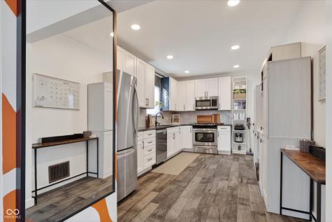 2841 Ruckle Street Indianapolis IN 46205