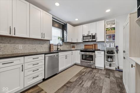 2841 Ruckle Street Indianapolis IN 46205