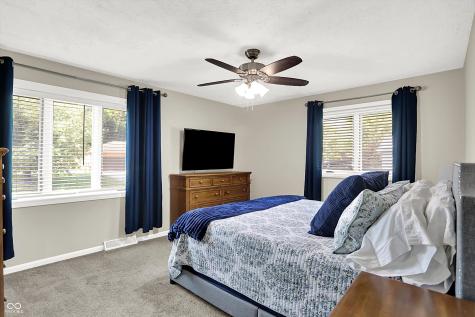 830 Yosemite Drive Indianapolis IN 46217