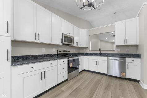 11448 Wilderness Trail Fishers IN 46038