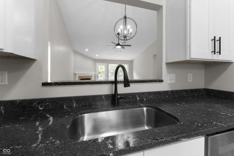 11448 Wilderness Trail Fishers IN 46038