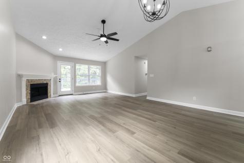 11448 Wilderness Trail Fishers IN 46038