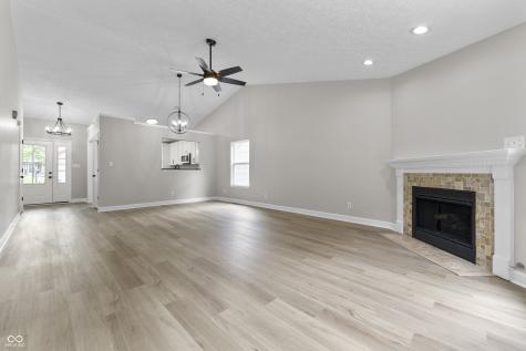 11448 Wilderness Trail Fishers IN 46038