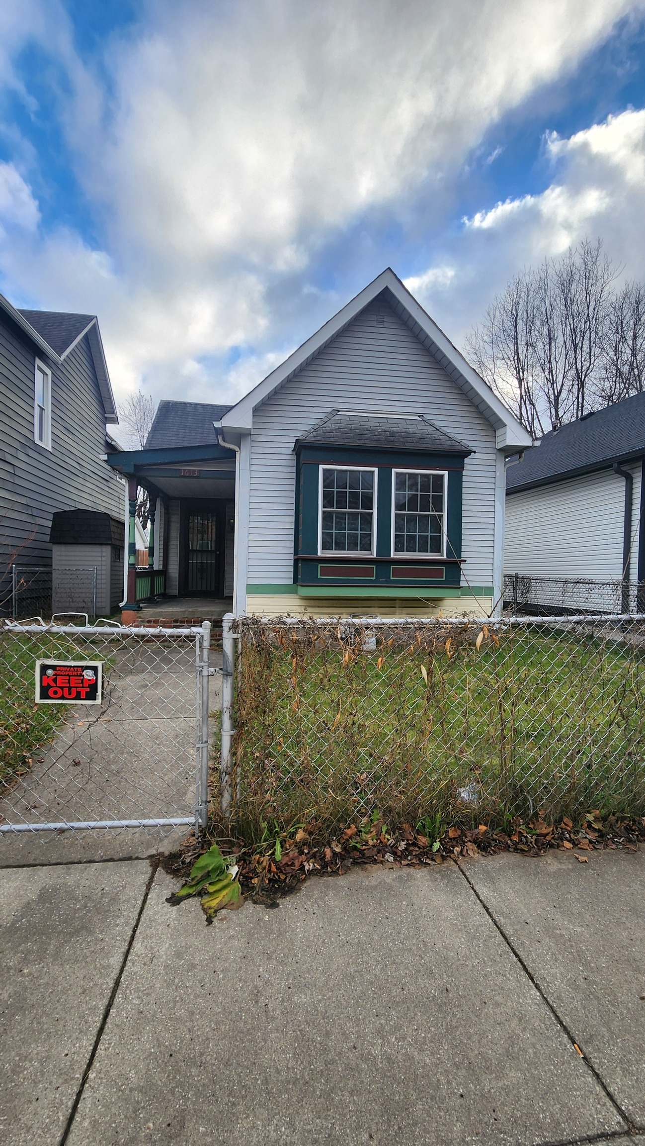 1613 E Ohio Street Indianapolis IN 46201