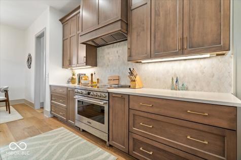 4852 Homestead Court Zionsville IN 46077