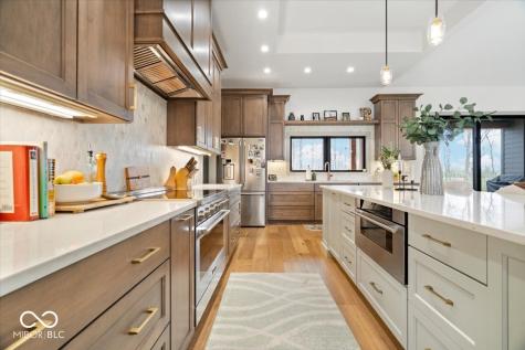 4852 Homestead Court Zionsville IN 46077