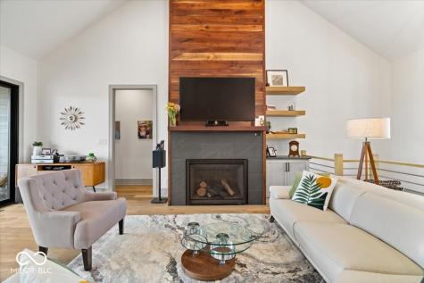 4852 Homestead Court Zionsville IN 46077