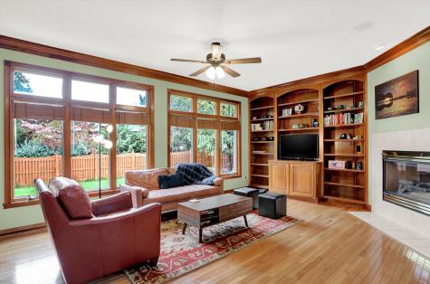 6644 Golden Oak Lane Avon IN 46123