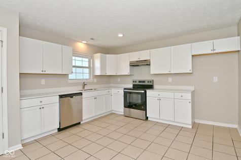 6530 Pike View Court Indianapolis IN 46268