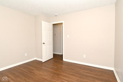 6530 Pike View Court Indianapolis IN 46268