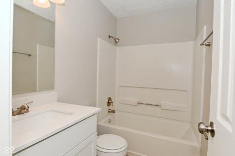 6530 Pike View Court Indianapolis IN 46268