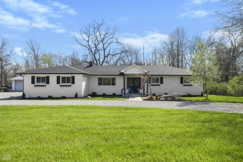 5523 S Nineveh Road Franklin IN 46131