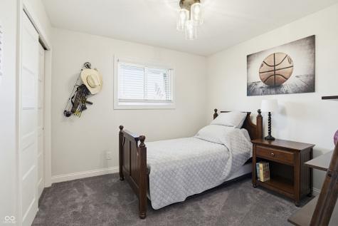 5523 S Nineveh Road Franklin IN 46131