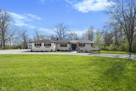 5523 S Nineveh Road Franklin IN 46131