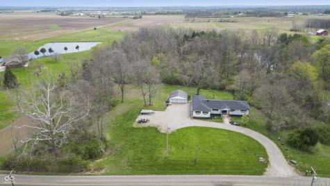 5523 S Nineveh Road Franklin IN 46131