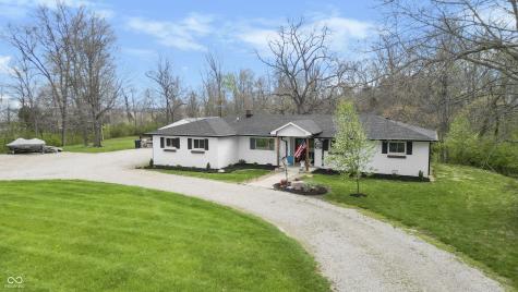 5523 S Nineveh Road Franklin IN 46131