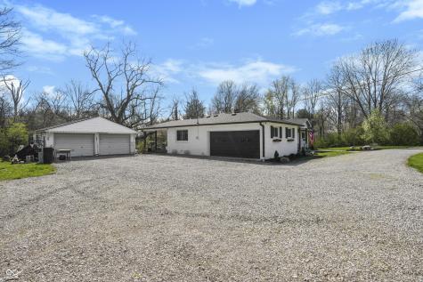 5523 S Nineveh Road Franklin IN 46131