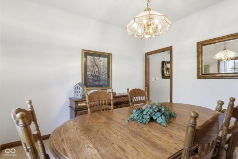 8839 Summer Estate Drive Indianapolis IN 46256
