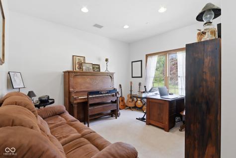 8839 Summer Estate Drive Indianapolis IN 46256