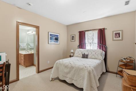 8839 Summer Estate Drive Indianapolis IN 46256
