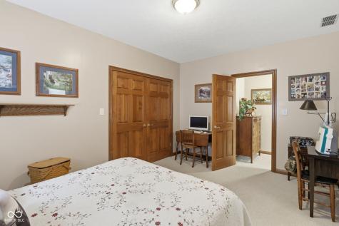 8839 Summer Estate Drive Indianapolis IN 46256