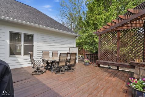 8839 Summer Estate Drive Indianapolis IN 46256