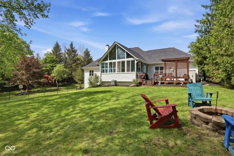 8839 Summer Estate Drive Indianapolis IN 46256